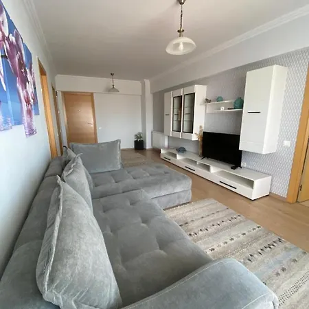 アパート Dora City Apartament