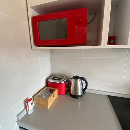アパート Dora City Apartament *