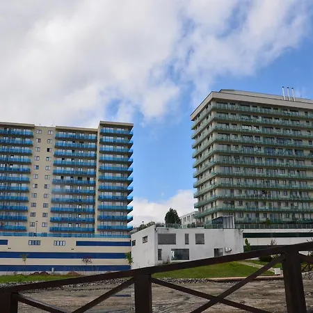 Dora City Apartament アパート