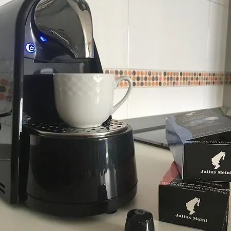 Dora City Apartament アパート *