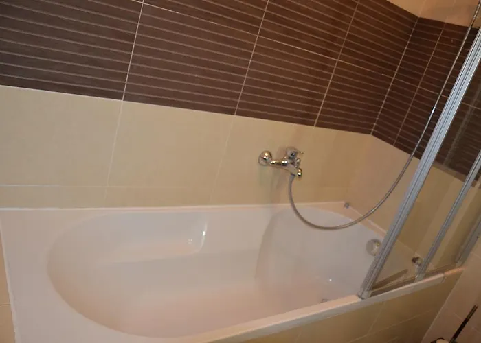 Apartament Dora City Apartament *